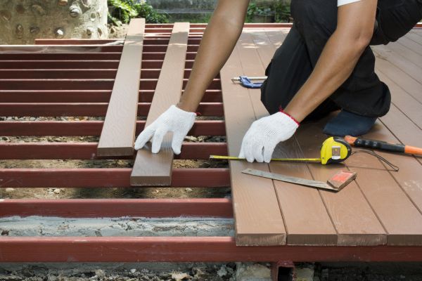 Cost of Custom Deck Installation in Blaine