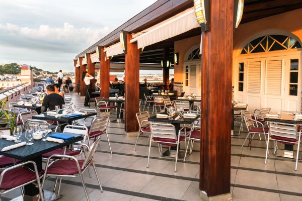 Cost of Commercial Deck Construction in Blaine