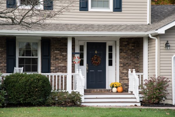 Cost of Front Deck Construction in Blaine