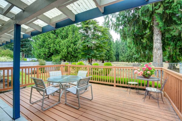 Cost of Deck Carpentry Service in Blaine